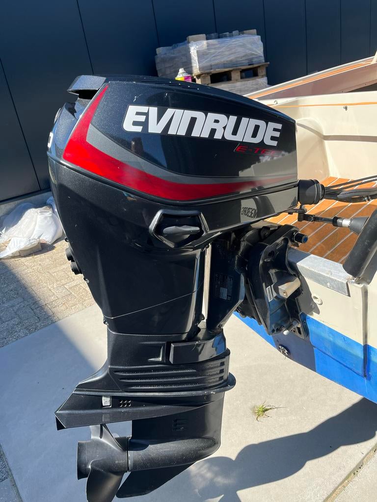 Evinrude 60 PK Etec langstaart powertrim, Ophalen, Met afstandsbediening, Zo goed als nieuw, 30 pk of meer
