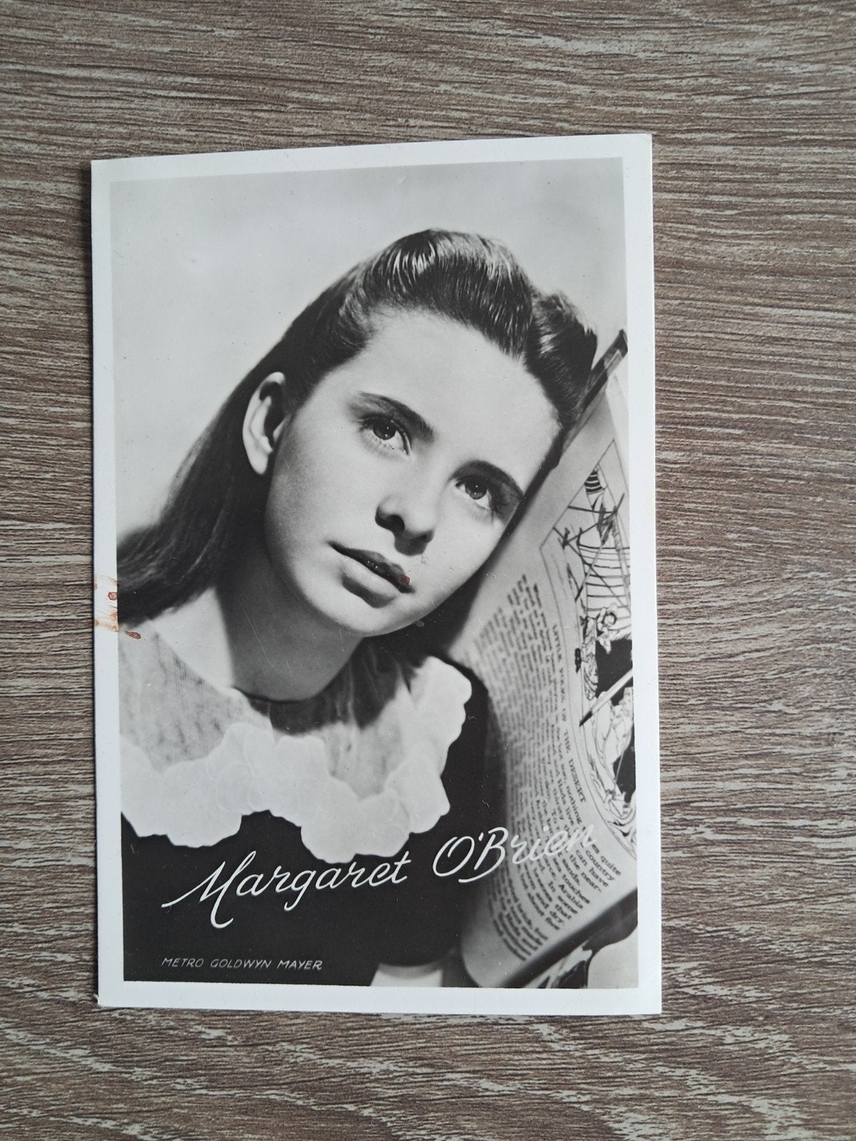 Ansichtkaart filmsterren Margaret O' Brien, Ophalen of Verzenden, 1960 tot 1980, Sterren en Beroemdheden