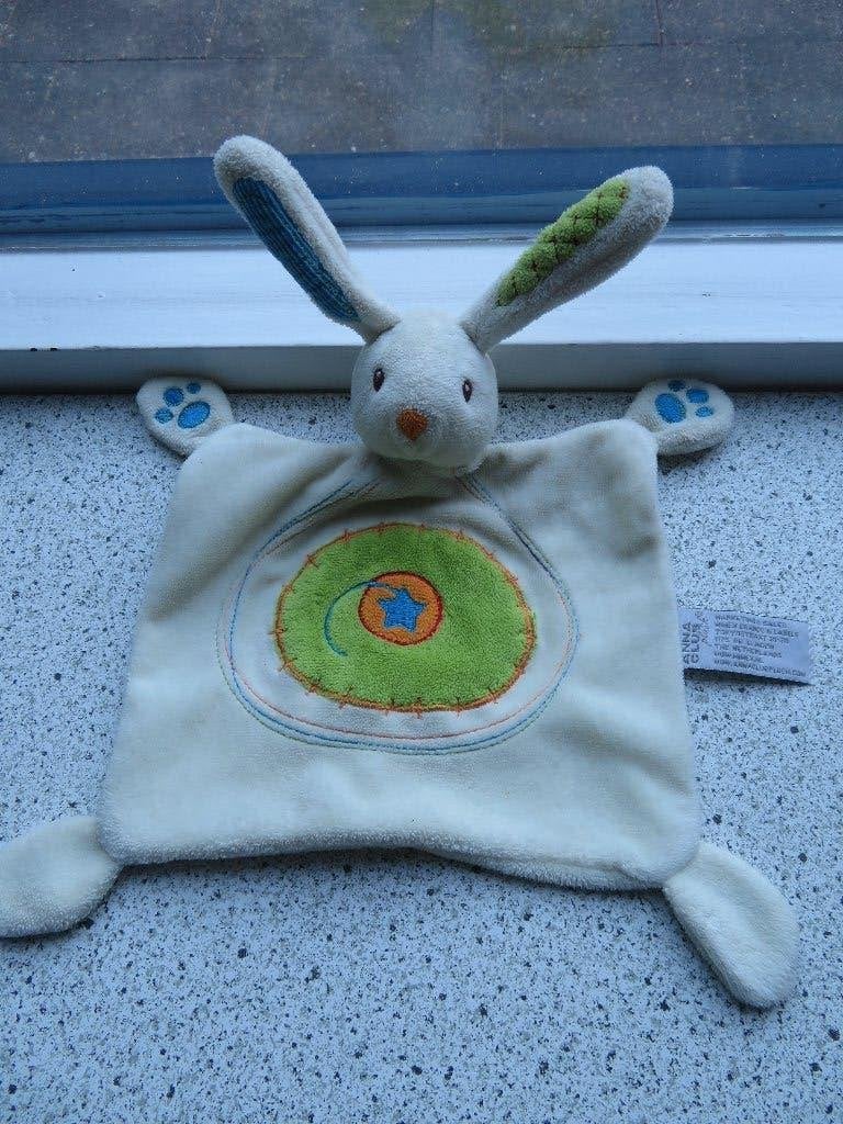 Knuffeldoek konijn merk Anna Club Plush oranje neus, Konijn, Ophalen of Verzenden, Zo goed als nieuw, Wasbaar