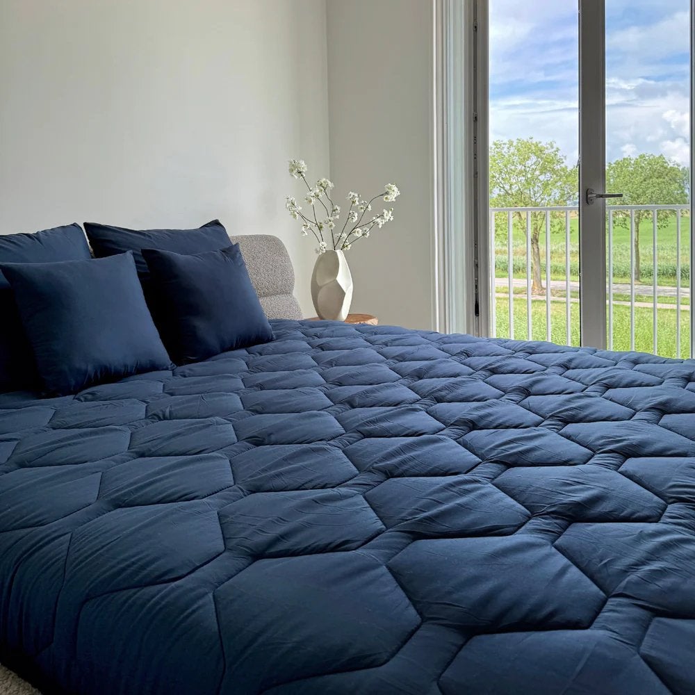 Donkerblauw happy bed inclusief kussenslopen 240x200, Ophalen, Overige materialen, Overige merken, Wasbaar