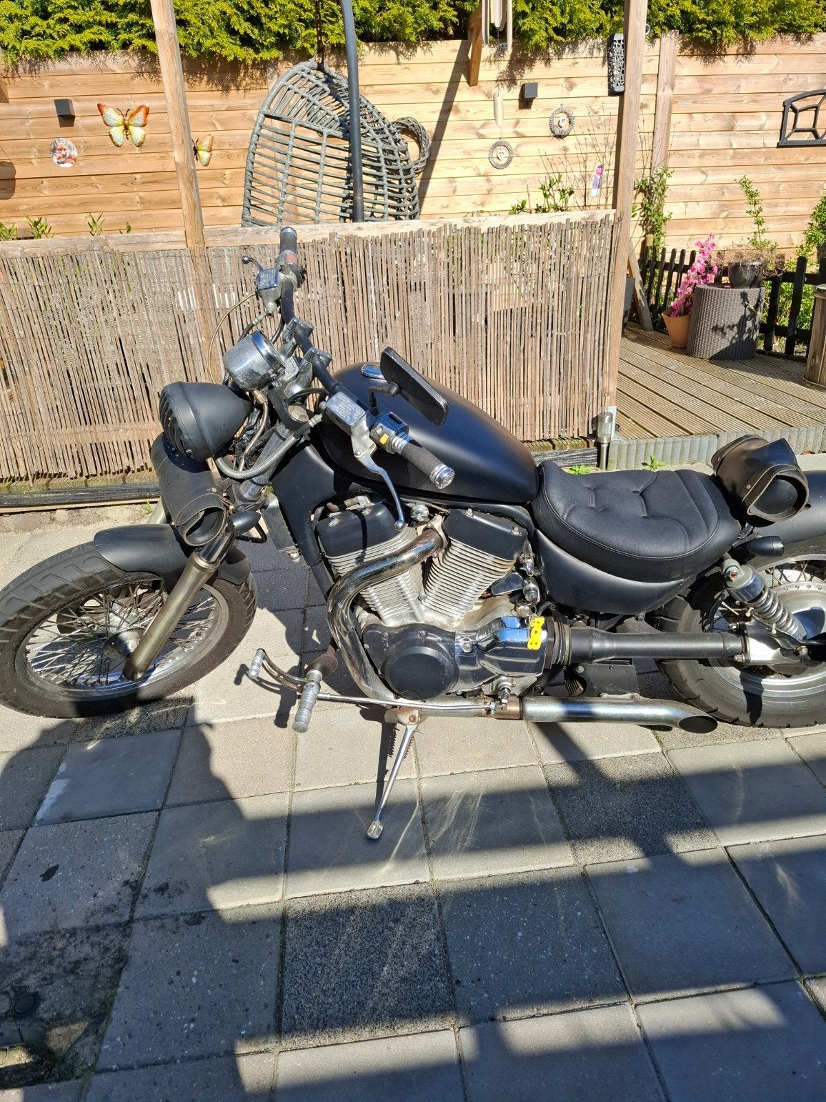 Suzuki intruder 1400, Ophalen