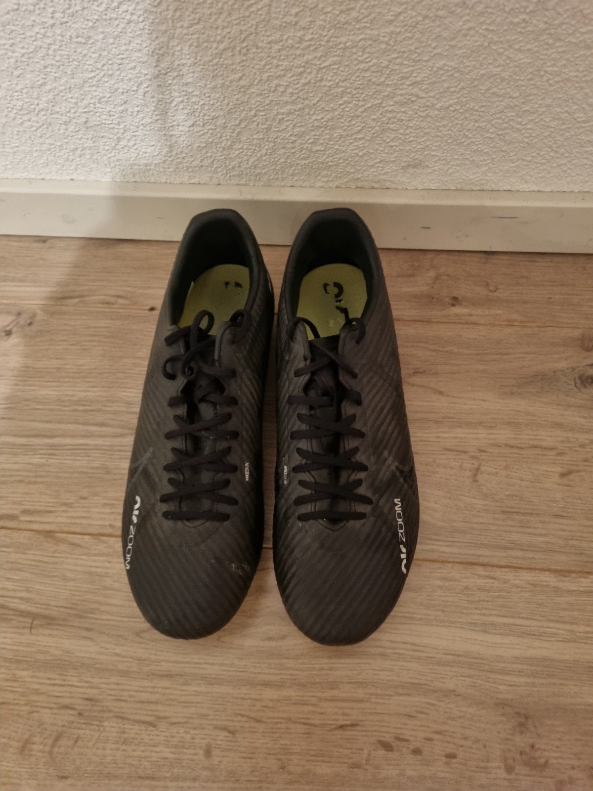 Nike Airmax voetbalschoenen maat 43, Ophalen of Verzenden, Zo goed als nieuw, Schoenen