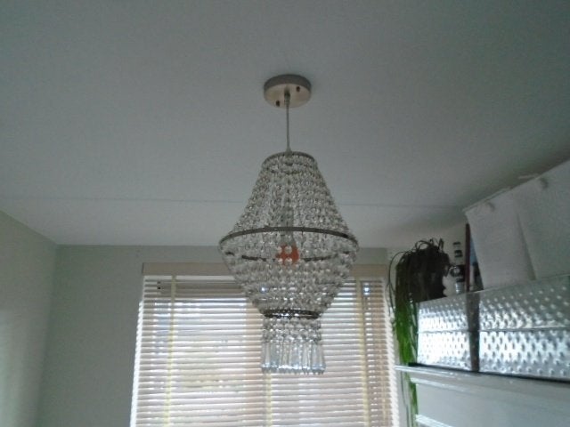 kroonluchter hanglamp, chandelier glazen pegels, kralen 39cm, Gebruikt, Klassiek, Glas, Ophalen of Verzenden