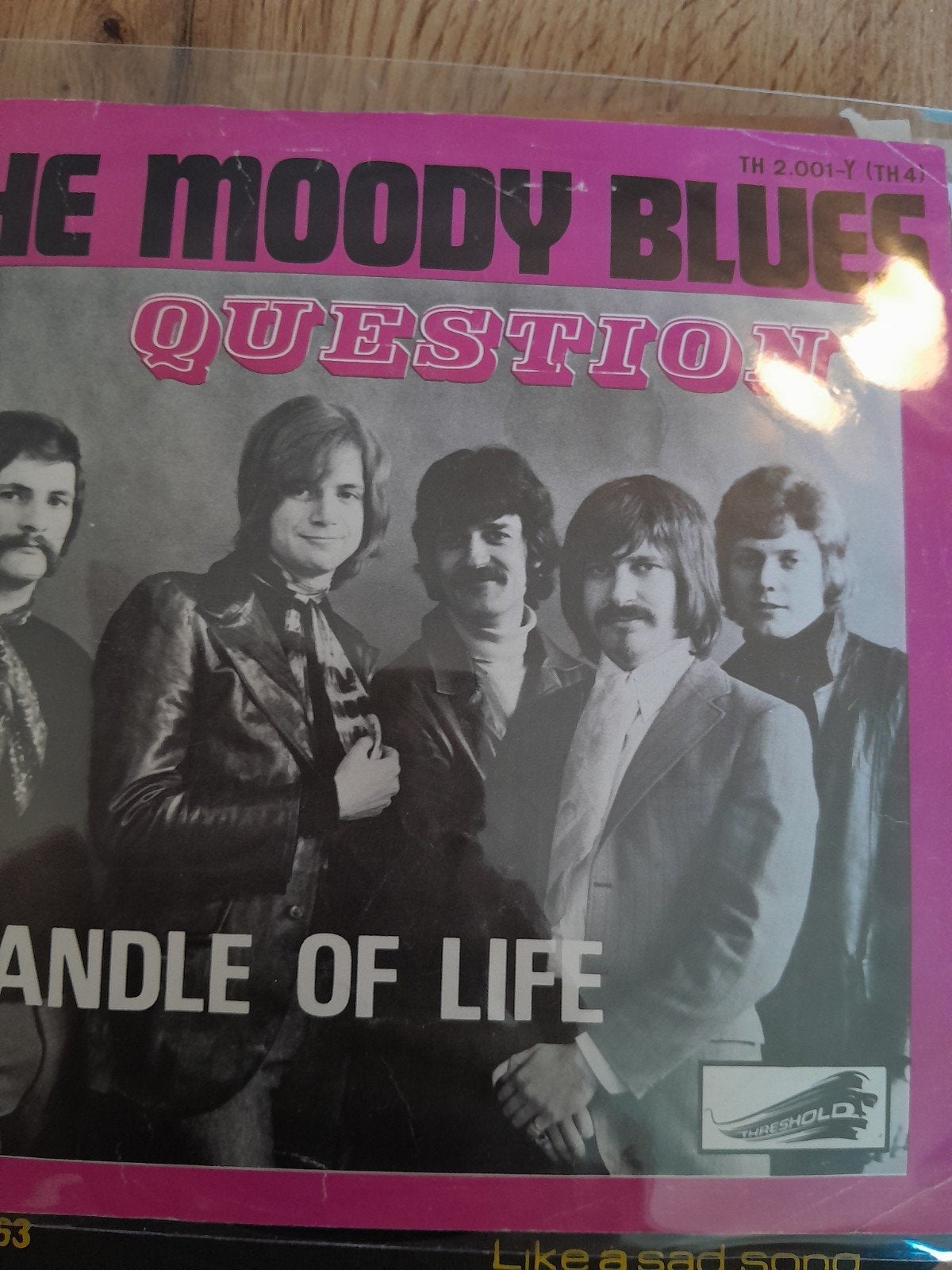 the moody blues 7 inch question, Ophalen of Verzenden, Zo goed als nieuw, Pop