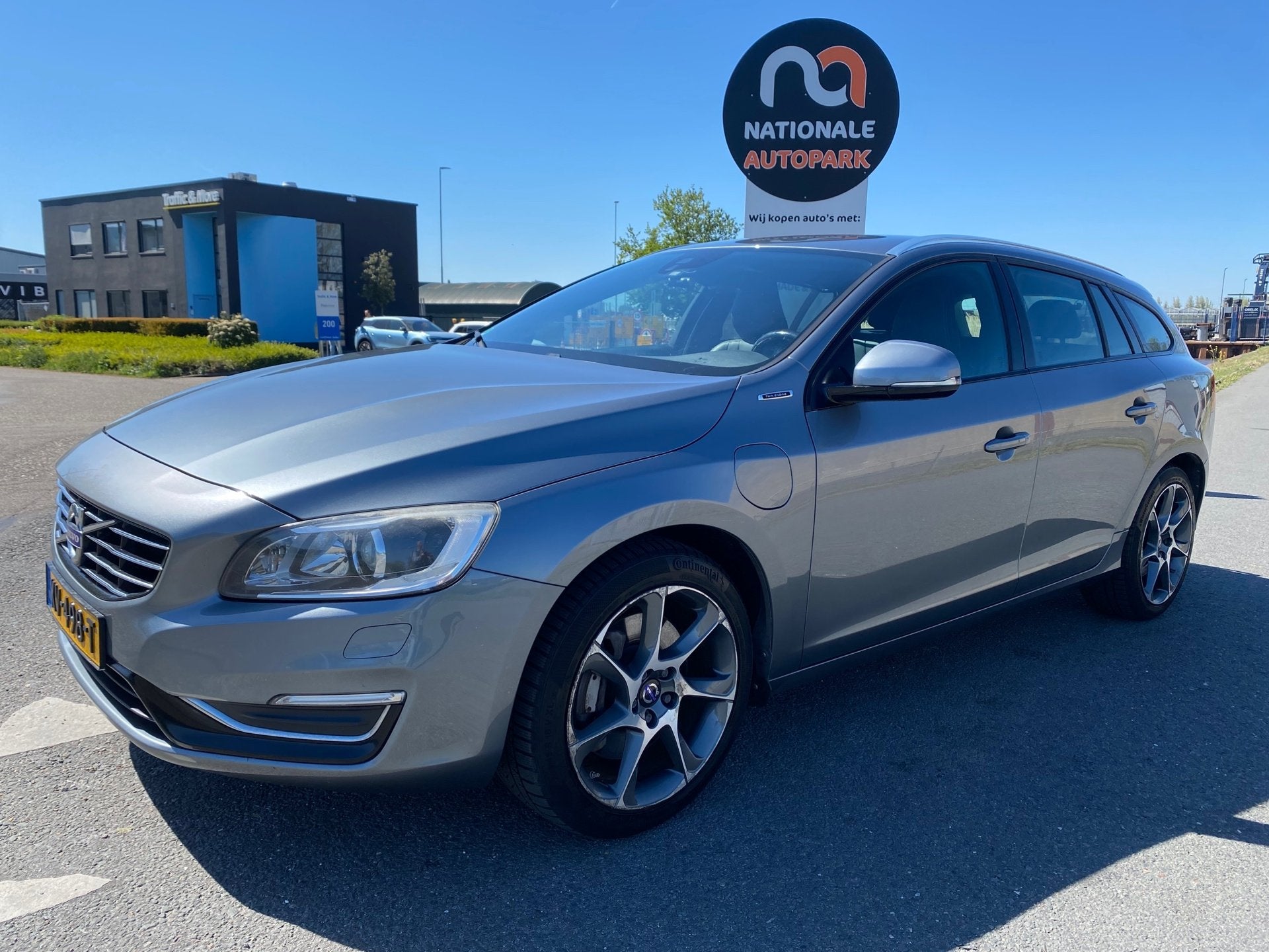 Volvo V60 2016 * 2.4 D5 Twin Engine Special Edition * APK TO, Auto's, Automaat, Euro 6, 163 pk, Vierwielaandrijving
