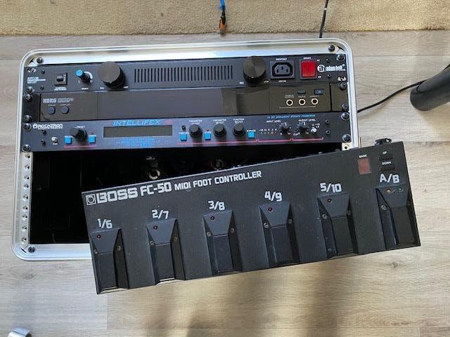 Rocktron Intellifex, tuner en switcher en power conditioner, Muziek en Instrumenten, Effecten, Zo goed als nieuw, Multi-effect