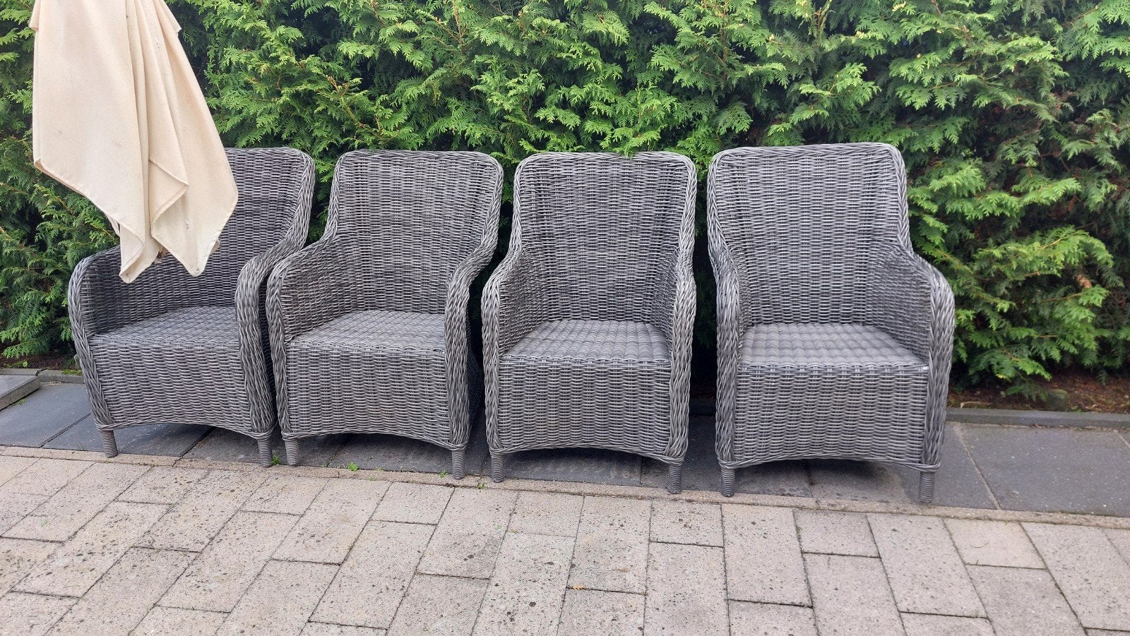 4 tuinstoelen  Grijs, Tuin en Terras, Ophalen, Gebruikt, Plastic