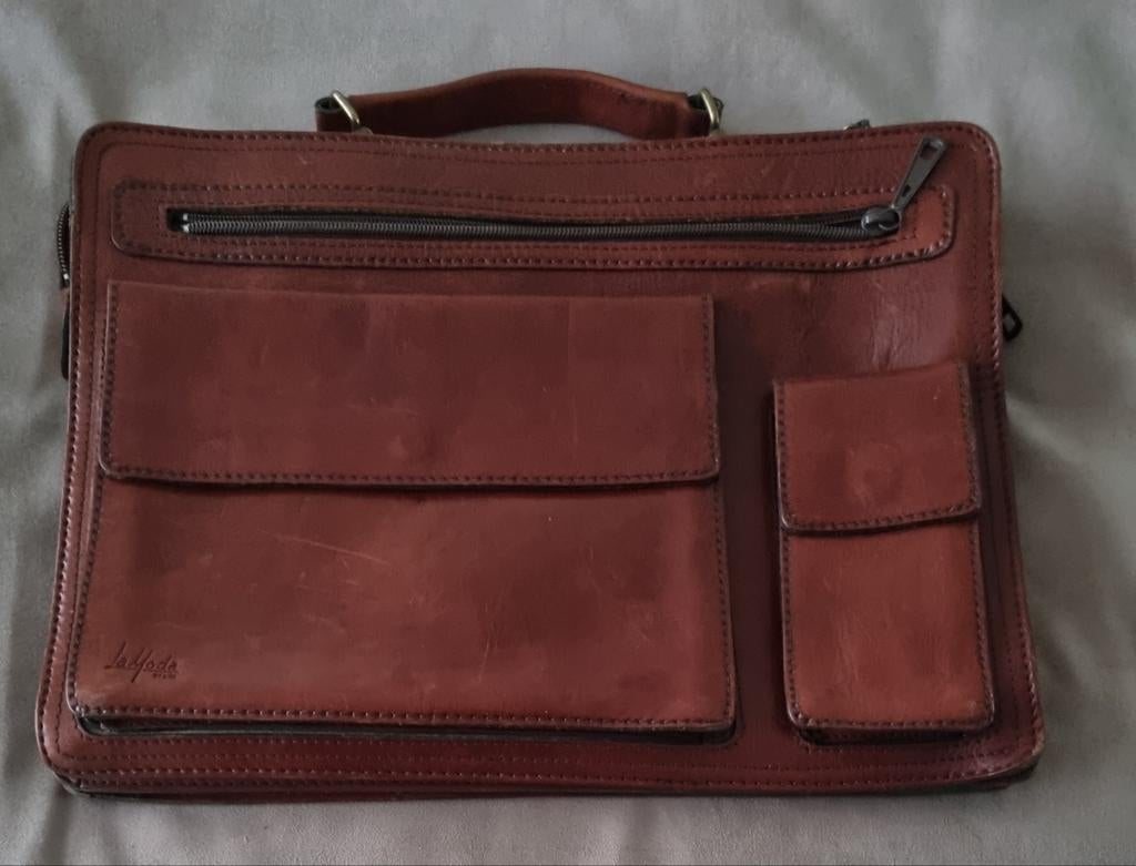 Leren tas, Computers en Software, Laptoptassen, Ophalen of Verzenden, 15 inch, Aktetas