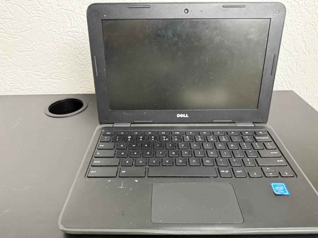 Dell Chromebook 11 3180 - Gebruikt maar werkt goed, Computers en Software, Chromebooks, Qwerty, Ophalen of Verzenden, 32 GB of minder