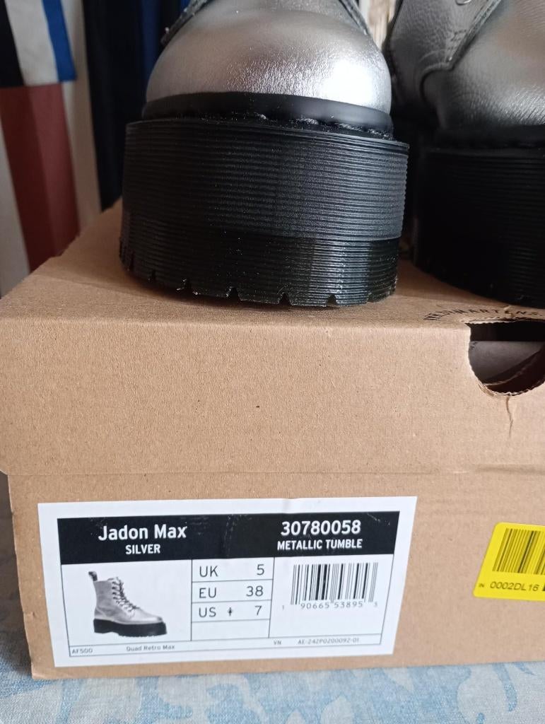 Schoenen nummer 28 - Dr Martens (nieuw) Jadon Max Silver, Overige kleuren, Overige typen, Nieuw, Ophalen of Verzenden
