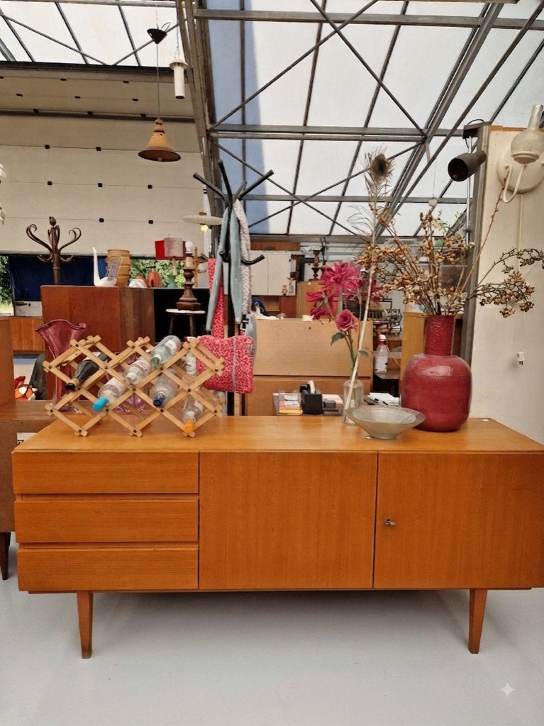 Vintage licht houten dressoir met drie laden, 180cm, Met deur(en), ., 150 tot 200 cm, Ophalen of Verzenden