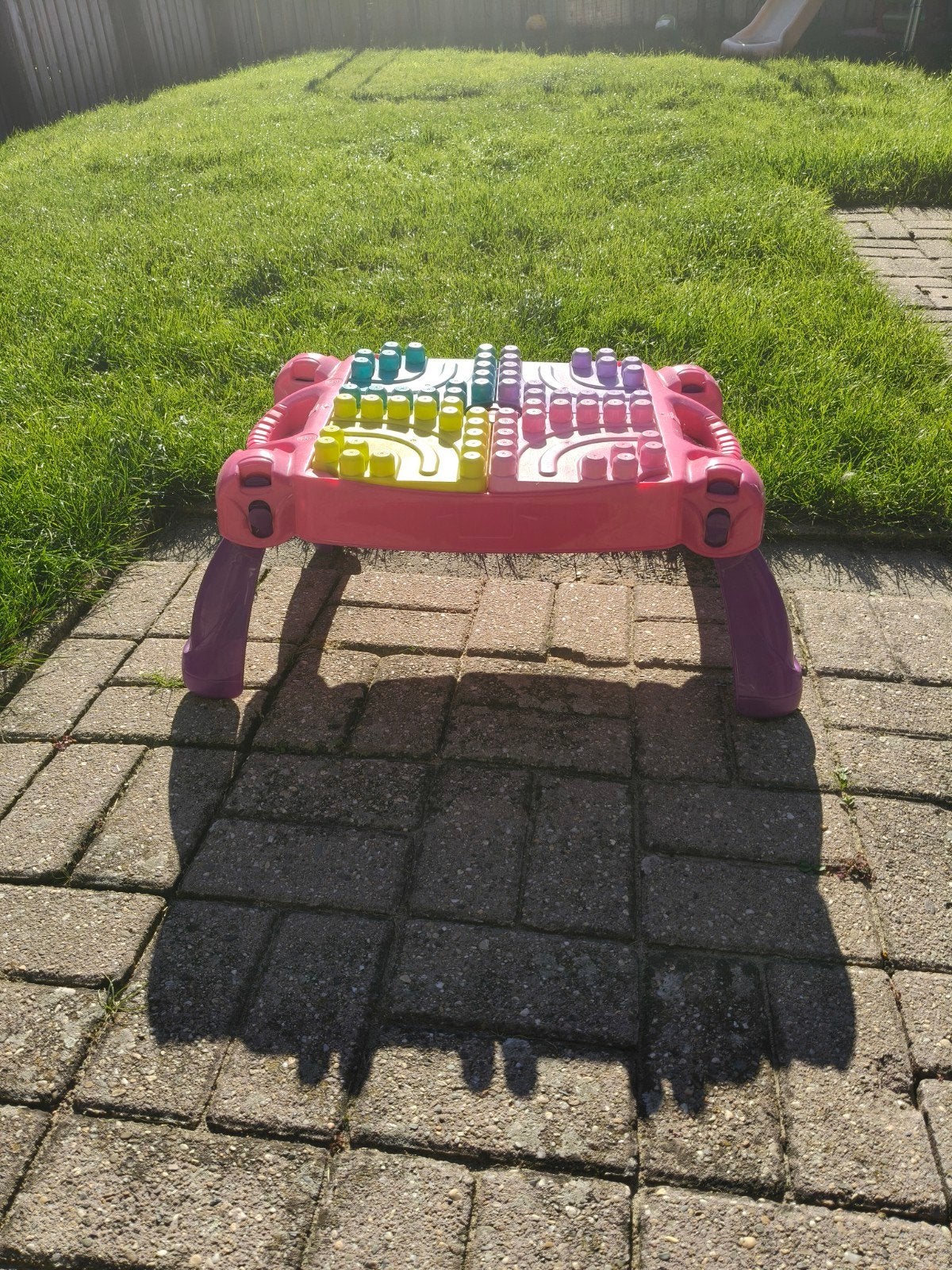 Kleurrijke bouwtafel voor kinderen, Ophalen, Gebruikt, Bouwen