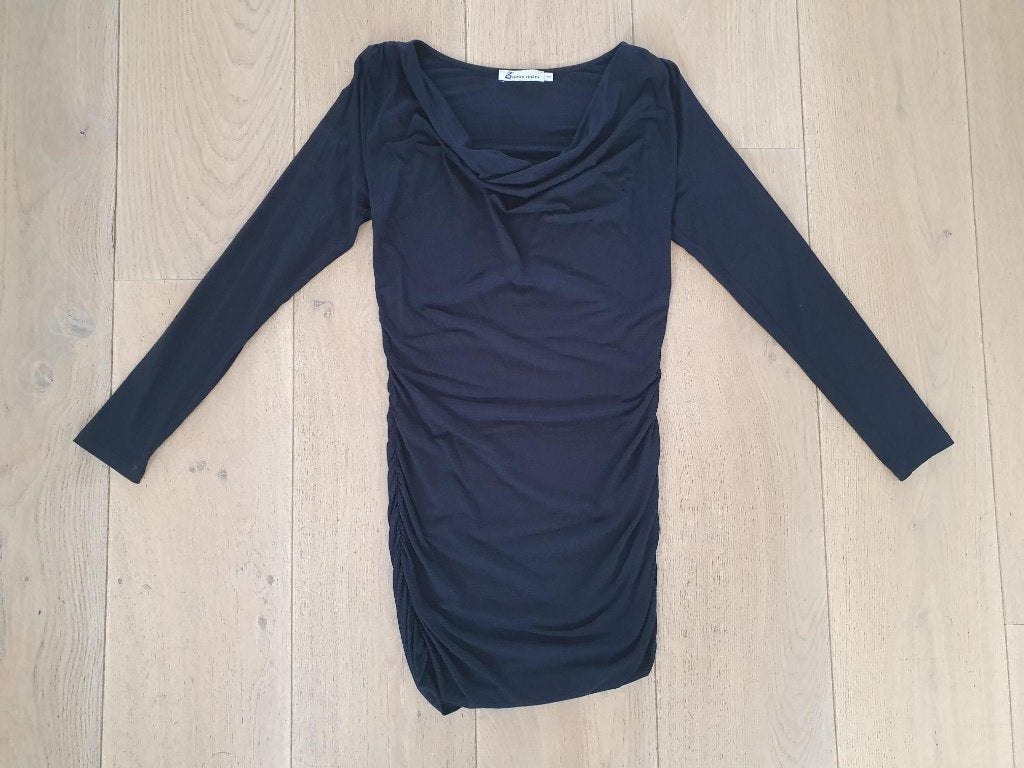 Zwart zwangerschapsjurkje van Queen mum maat S, Kleding | Dames, Queen mum, Ophalen of Verzenden, Maat 36 (S), Gedragen