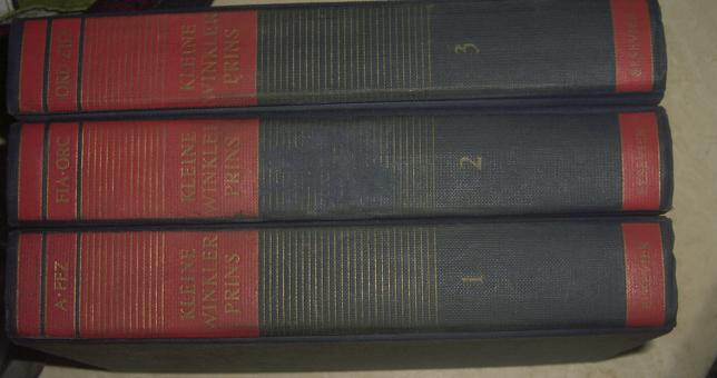 Kleine  Winkler Prins , driedelig, uitgave  1971, Ophalen