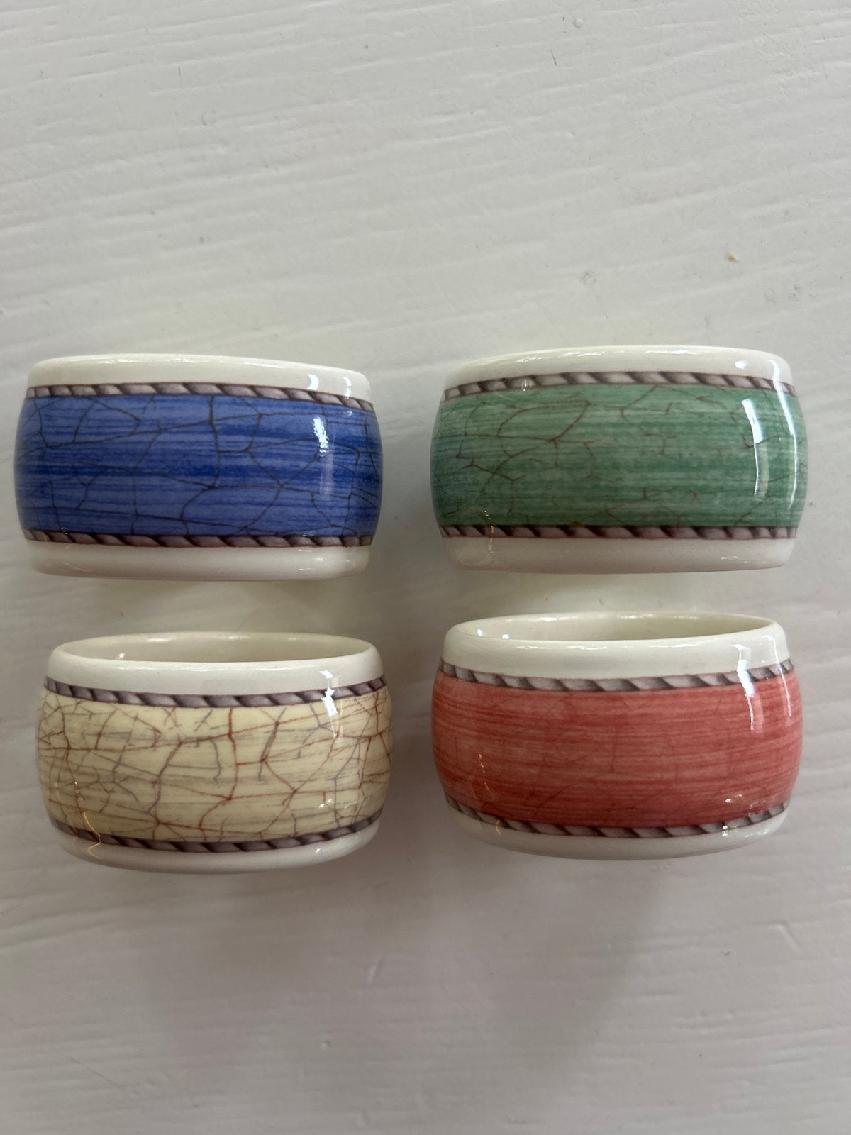 4x Wedgwood Sarah's Garden servetringen ZGAN, Keramiek, Overige typen, Ophalen of Verzenden, Zo goed als nieuw