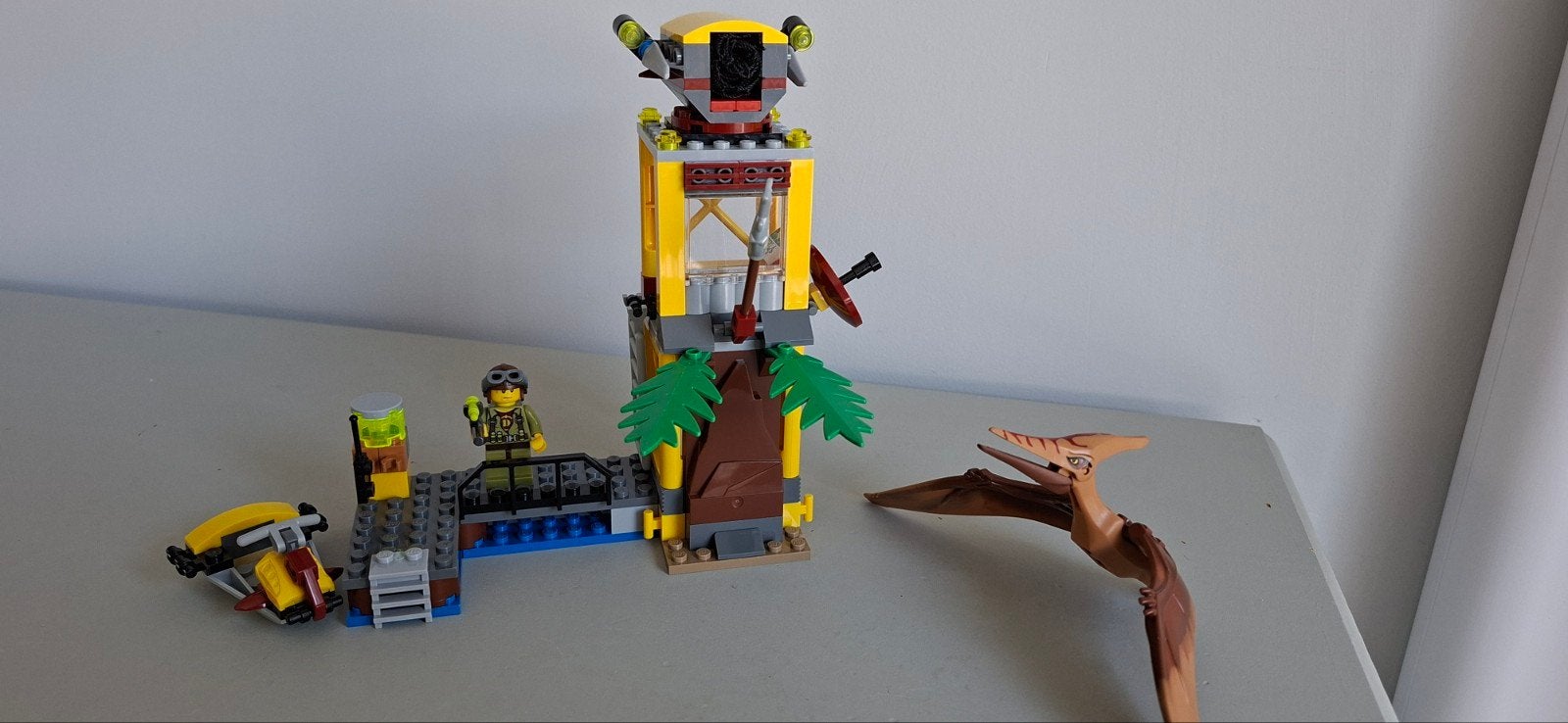 Lego Dino set 5883 Tower Takedown, Gebruikt, Overige thema's, Lego, Ophalen of Verzenden