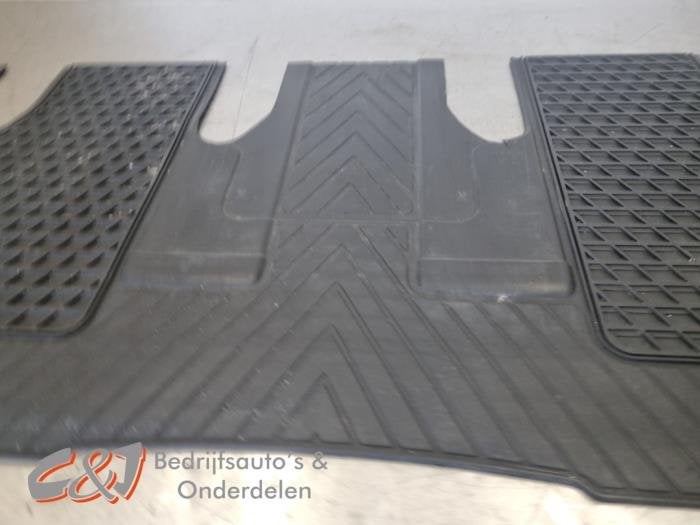 Matten Set van een Mercedes Vito, Gebruikt, -, Ophalen of Verzenden, -
