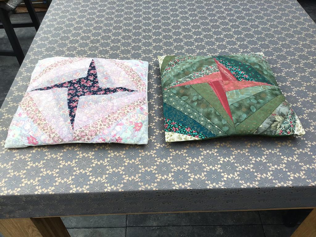 Kussens quilt. (12 stuks), Ophalen, Overige kleuren, 120 cm of meer, Zo goed als nieuw