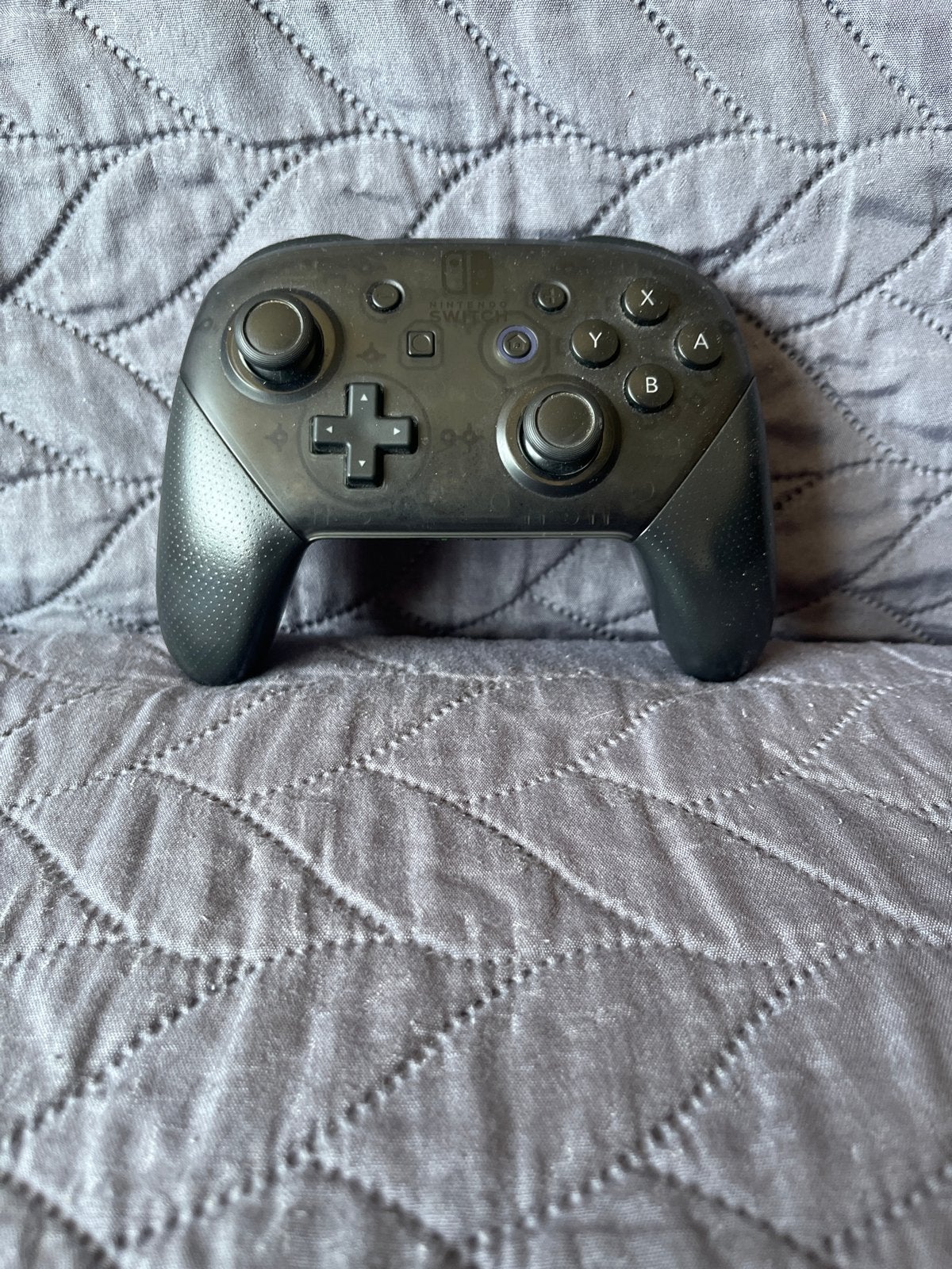 Nintendo Switch Pro Controller - Draadloos, Spelcomputers en Games, Spelcomputers | Nintendo Consoles | Accessoires, Zo goed als nieuw