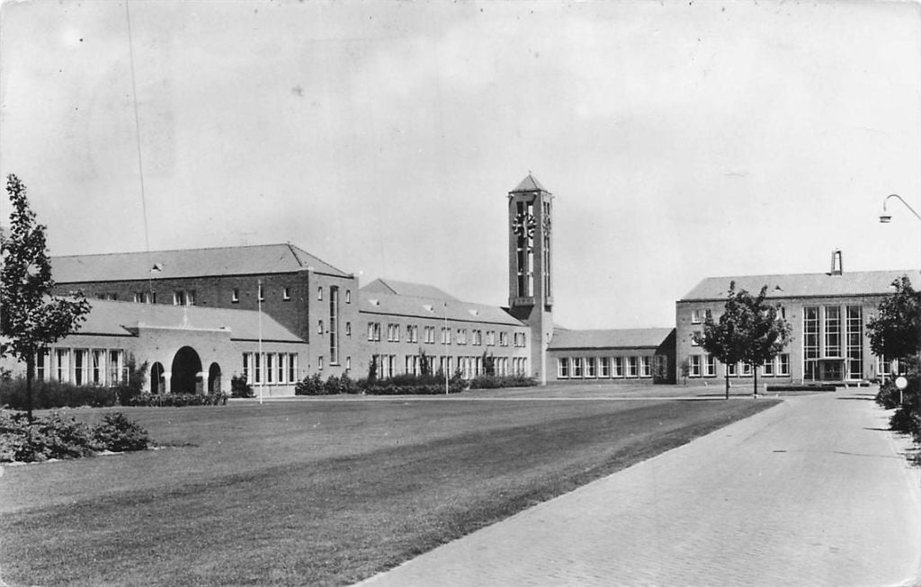 703-443-013 Zusters van HH Hart Koningshof Veldhoven, Verzenden, Voor 1920, Noord-Brabant