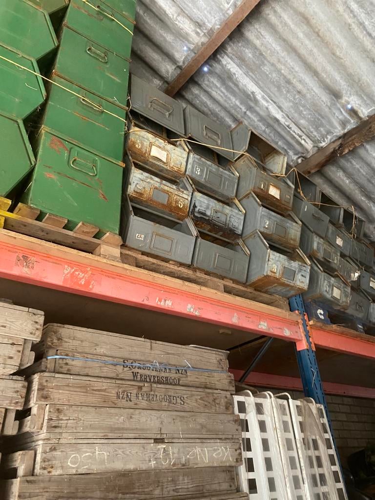 magazijnbakken stapelbakken gaaskratten magazijn kopschotkar, Doe-het-zelf en Verbouw, Kratten en Dozen, Ophalen, 100 cm of meer
