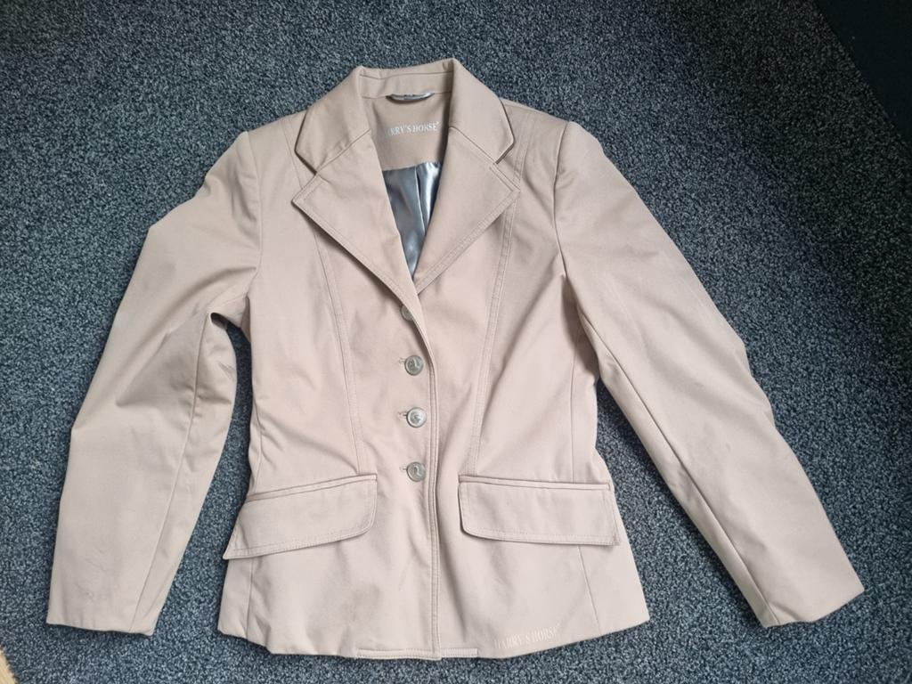 Harry's Horse wedstrijdjasje beige/taupe maat 152, Dieren en Toebehoren, Paardrijkleding, Kinderen, Dressuur, Ophalen of Verzenden