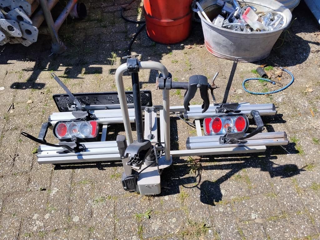 Fietsendrager, Ophalen, Zo goed als nieuw, 2 fietsen, Trekhaakdrager