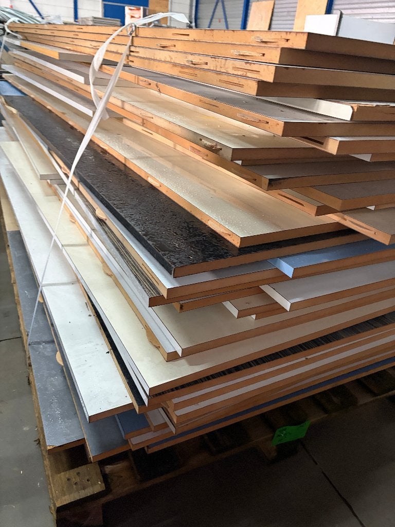 Vochtwerende V313 MDF platen met HPL afwerklagen ( 512 )