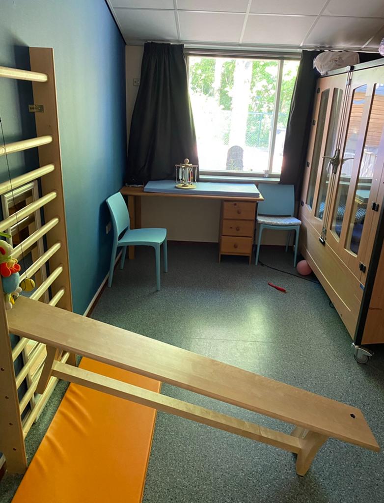 Klimrek met bankje - Ideaal voor gym of speelkamer, Kinderen en Baby's, Speelgoed | Buiten | Speeltoestellen, Ophalen, Gebruikt