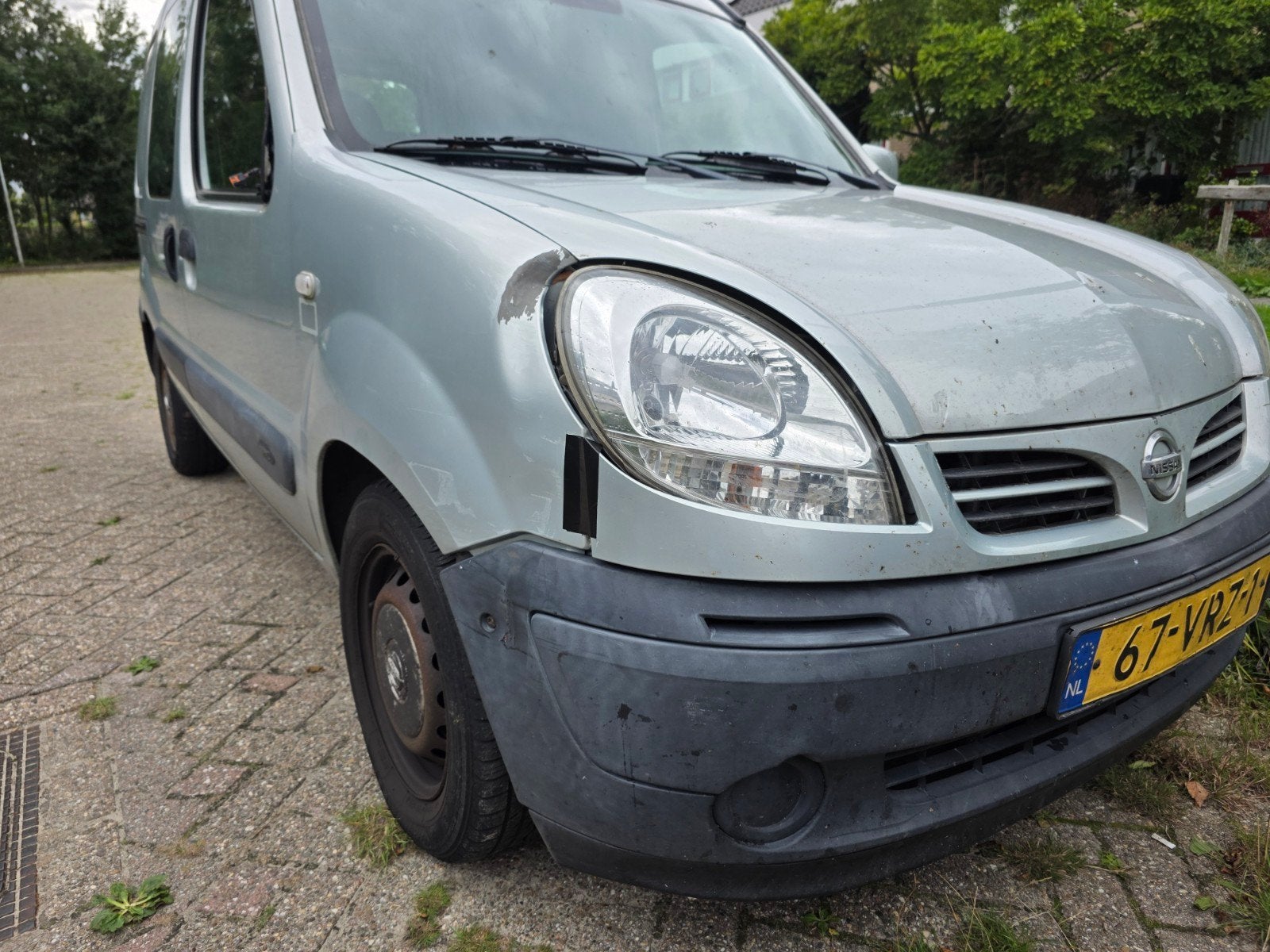 GEVRAAGD: Monteur Spatbord vervangen - Nissan Kubistar/kango, Ophalen, Gebruikt, Spatbord, Nissan