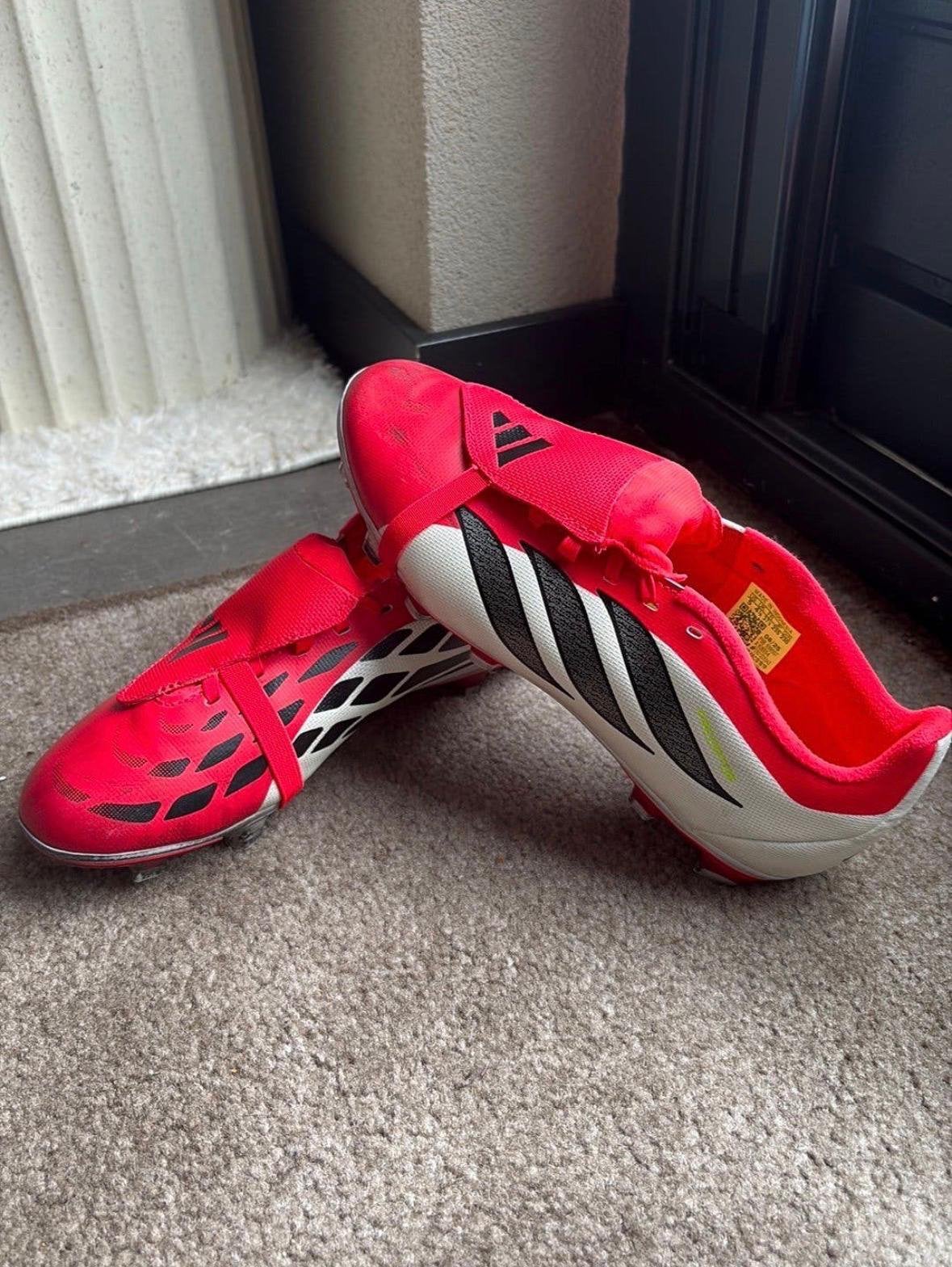 Adidas predator voetbalschoenen maat 37 1/3, Ophalen of Verzenden, Gebruikt