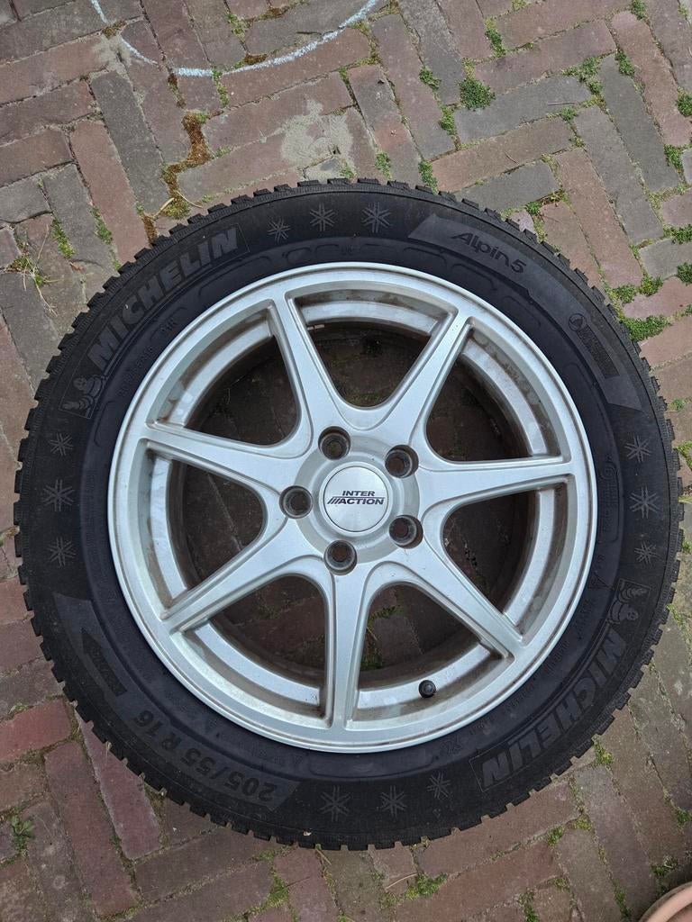 Michelin Alpin 5 winterbanden op Inter Action Ice 16" velgen, Ophalen, Gebruikt, 16 inch, Banden en Velgen