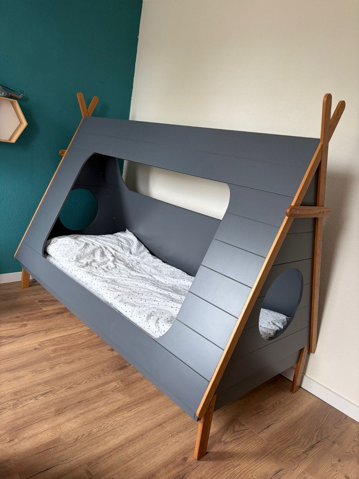 Kinderbed Woood Tipi - moet weg!, Kinderen en Baby's, Kinderkamer | Bedden, Gebruikt, 180 cm of meer, 85 tot 100 cm, Lattenbodem