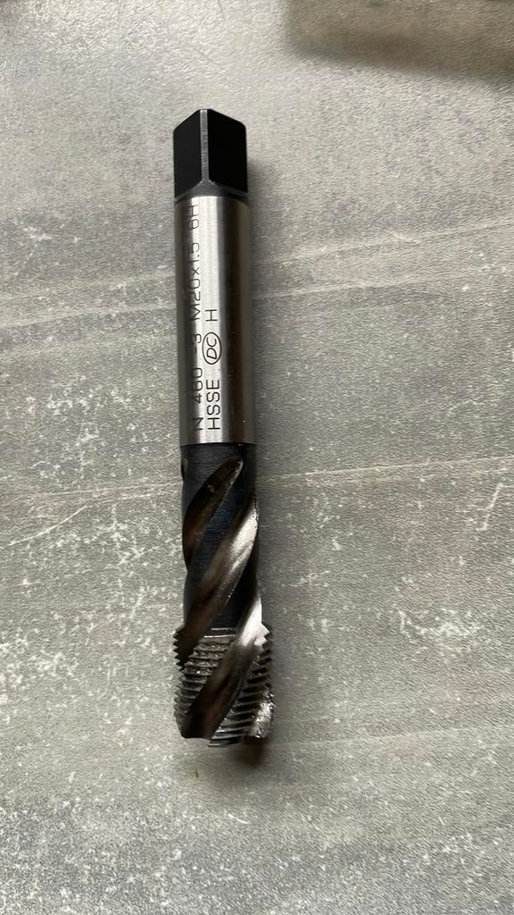 machine tap M20x1.5 HSSE merk DC, Doe-het-zelf en Verbouw, Gereedschap | Boormachines, Ophalen of Verzenden, Nieuw, Kolomboormachine
