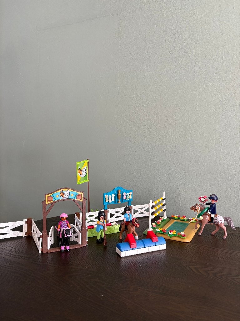 Playmobil prijsuitreiking klein podium, Ophalen of Verzenden, Gebruikt, Overige series