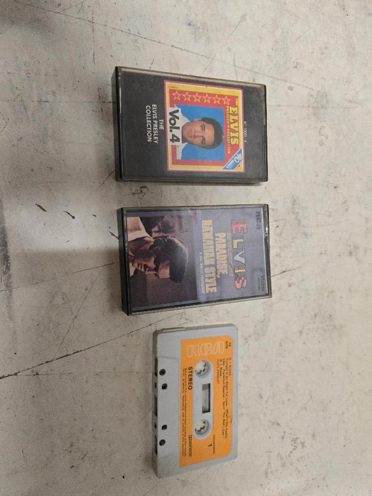3x Elvis Presley casettebandjes origineel, Gebruikt, Origineel, Pop, Verzenden