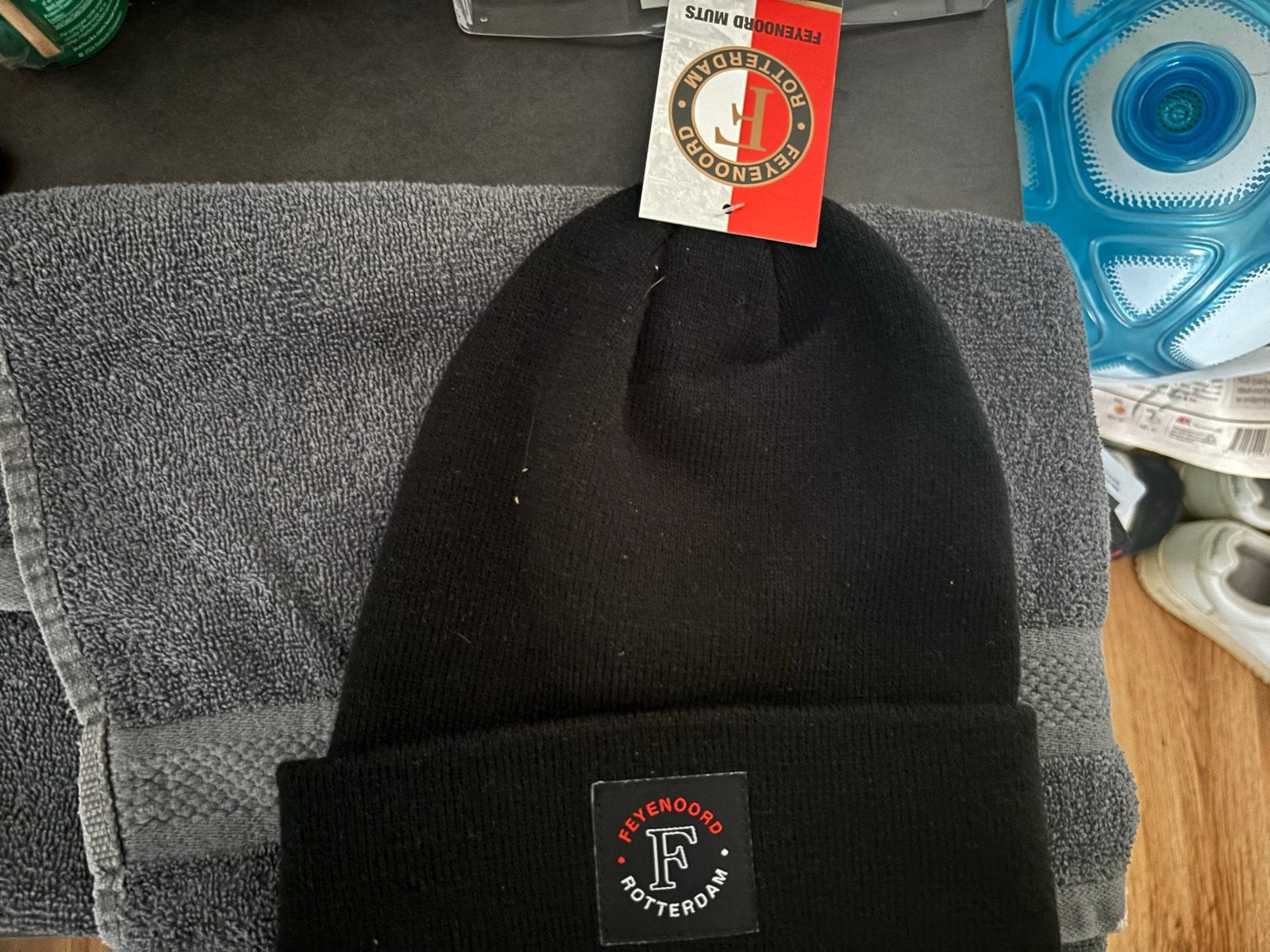 Gloednieuwe Feyenoord Muts - Perfect voor elke fan!, Kleding | Heren, Ophalen of Verzenden, Nieuw, One size fits all, Hoed