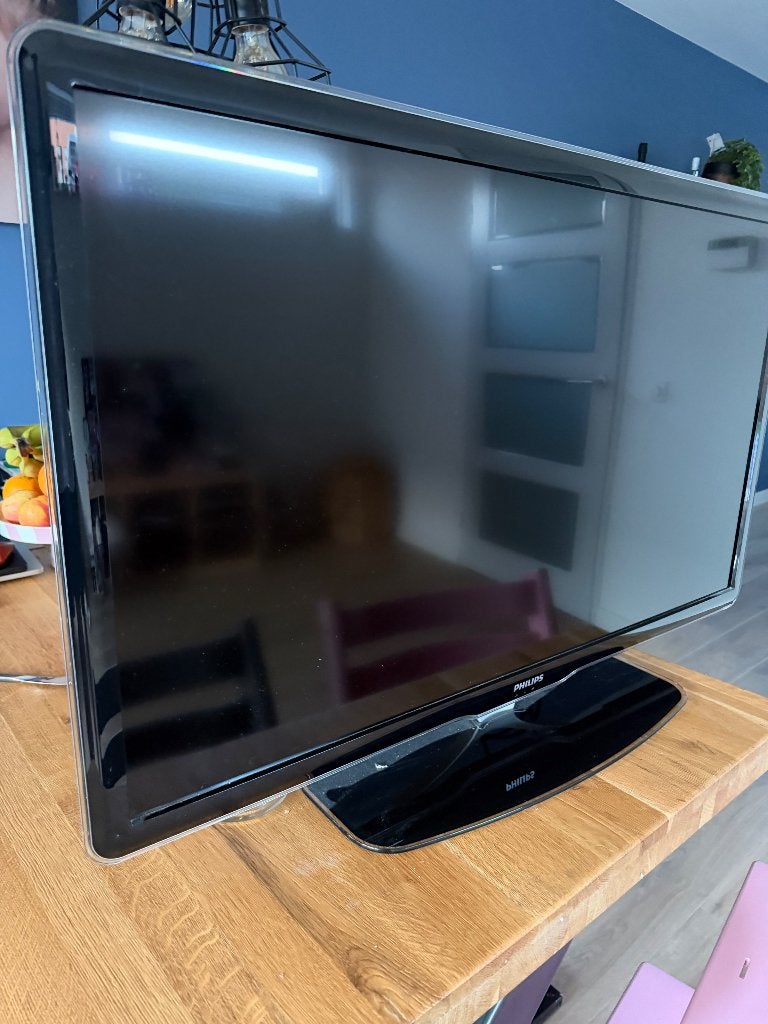 VANDAAG VOOR MAAR €20,- / Philips TV 32PFL5604H/12, Audio, Tv en Foto, Televisies, Ophalen, Philips, Gebruikt, 50 Hz