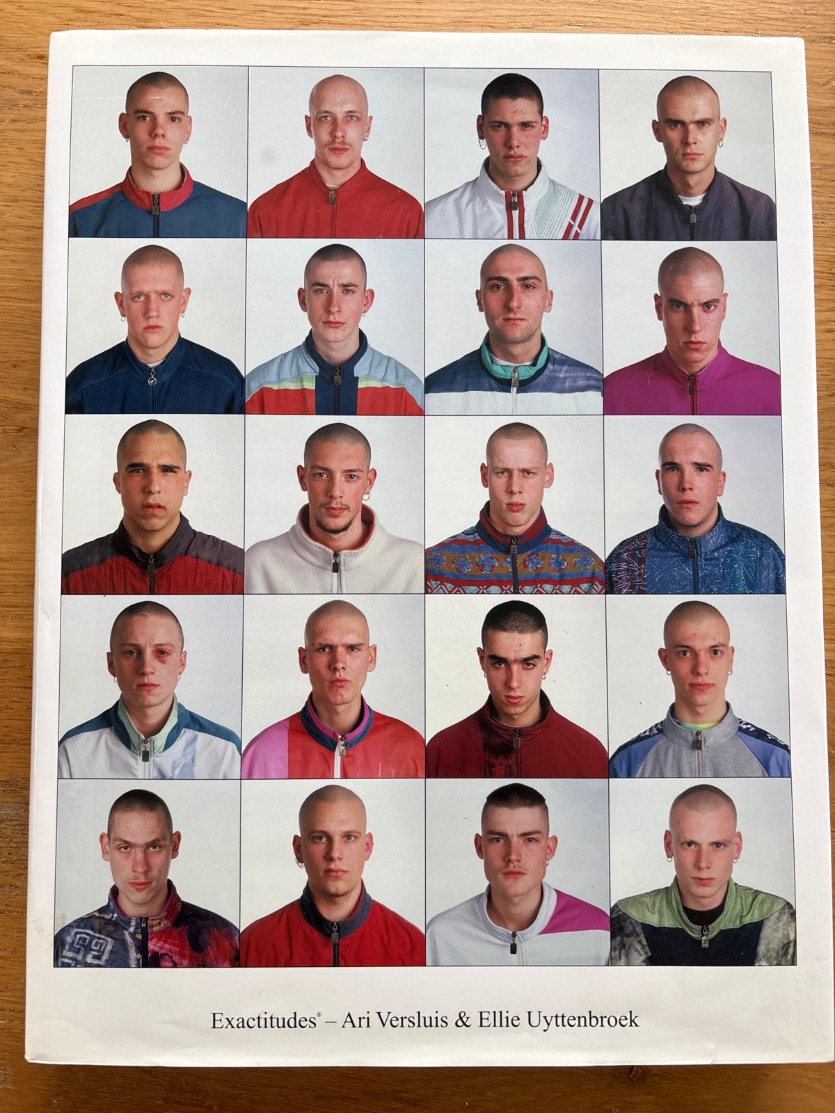 Exactitudes - Ari Versluis & Ellie Uyttenbroek (2011), Ophalen of Verzenden, Gelezen, Fotografie algemeen