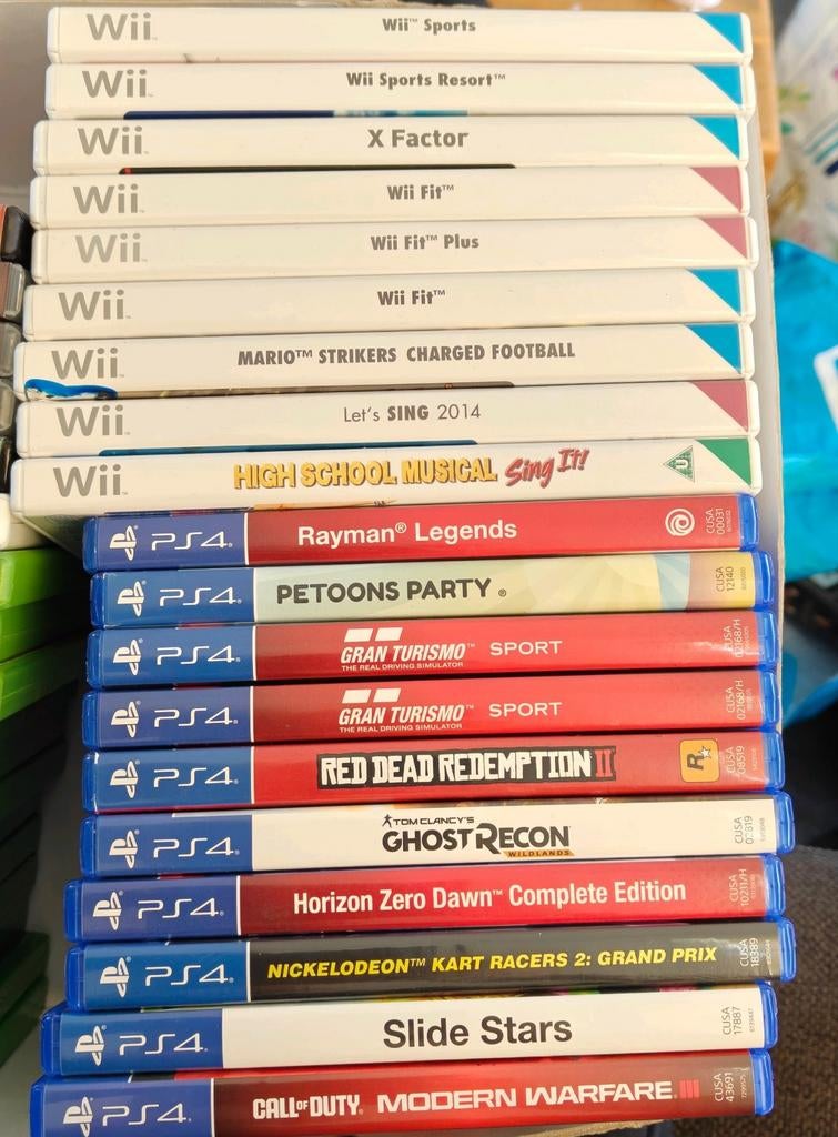 Heel veel games / spellen PS2 PS3 PS4 Wii PC, Ophalen of Verzenden, Zo goed als nieuw
