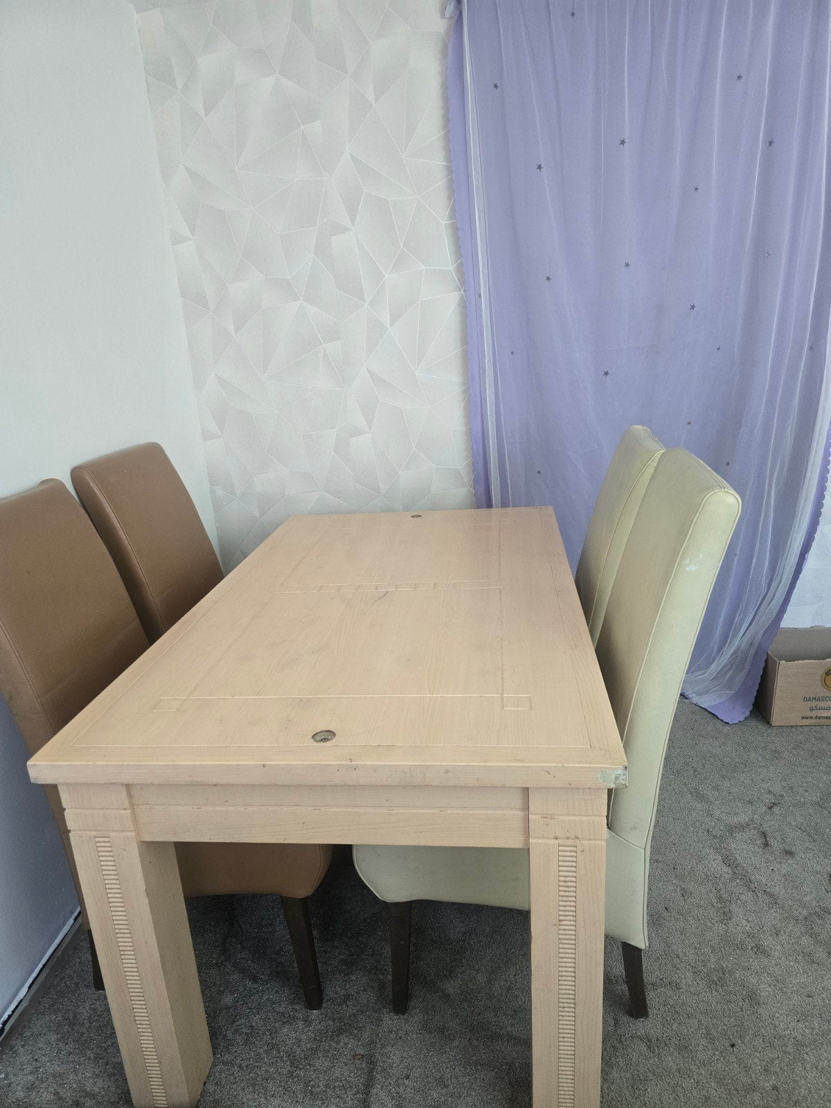 eettafel met stoelen, Ophalen, Gebruikt, Met lade(s), Modern klassiek