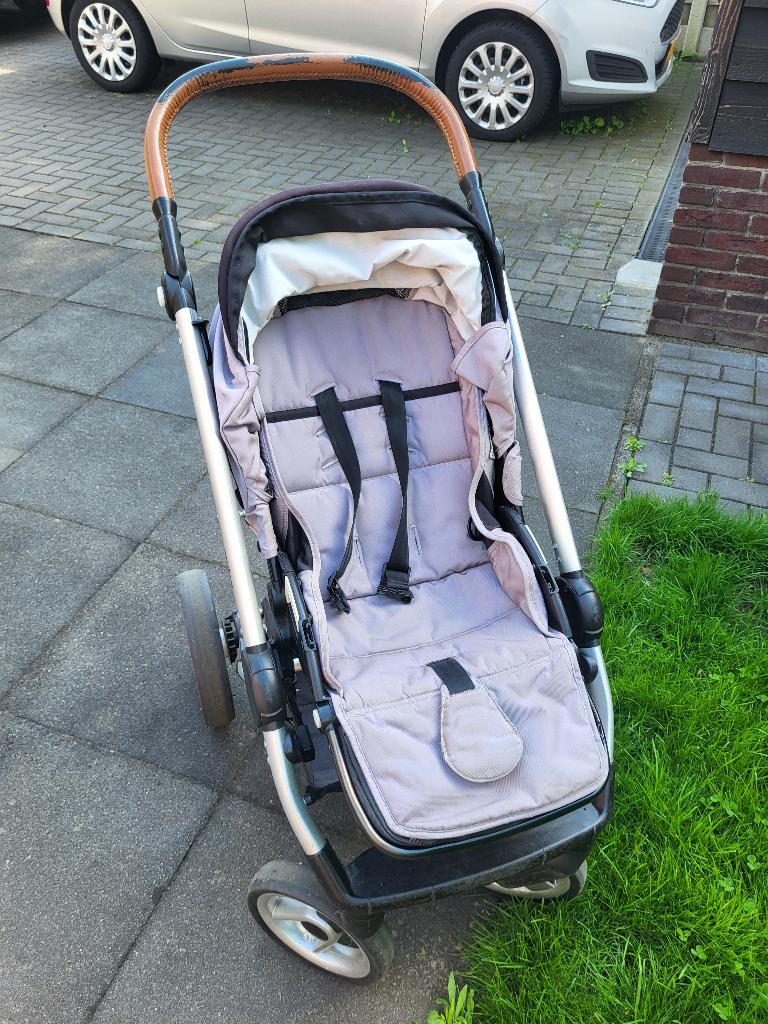 Mutsy Evo wandelwagen grijs, Kinderen en Baby's, Kinderwagens en Combinaties, Ophalen, Gebruikt, Combiwagen, Mutsy