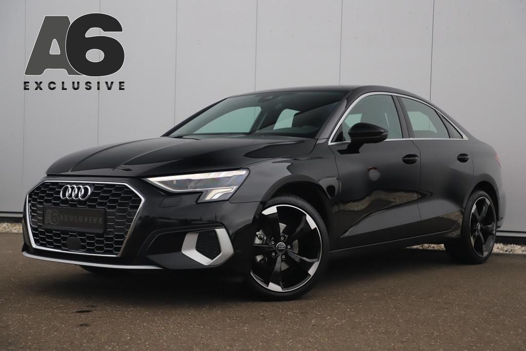 Audi A3 Limousine 30 TFSI Advanced edition Automaat 18 inch, Auto's, Stof, Gebruikt, Traction-control, Met garantie (alle)