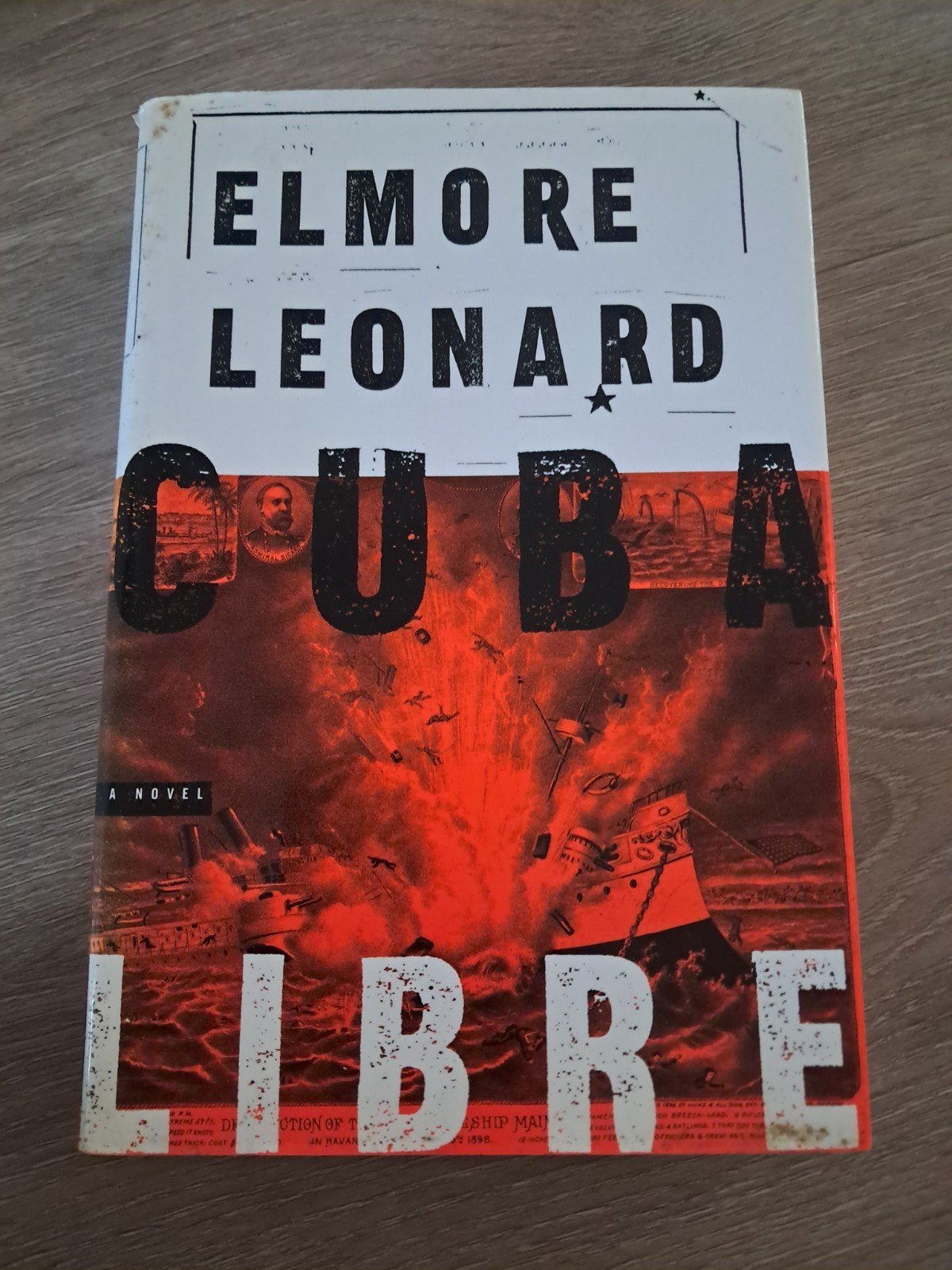 X: Cuba Libre - Elmore Leonard (Roman), Boeken, Ophalen of Verzenden, Gelezen, Elmore Leonard, Amerika