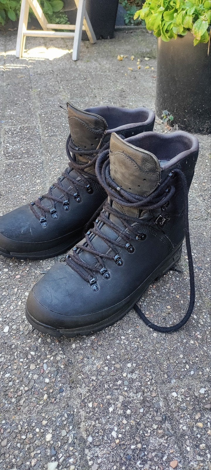Meindl schoenen maat 42, vallen groot uit, prima staat, Ophalen of Verzenden, Zo goed als nieuw, Schoenen
