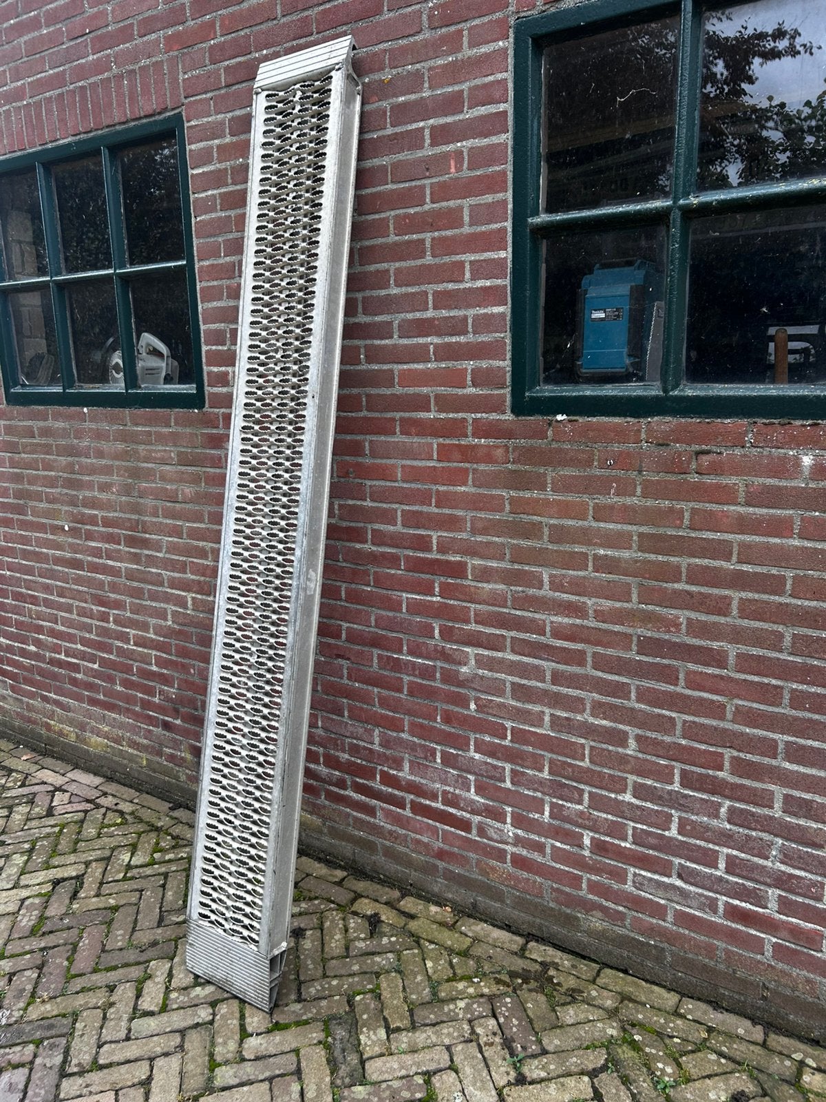 1 aluminium rijplaat 2800 kg, Ophalen, Zo goed als nieuw