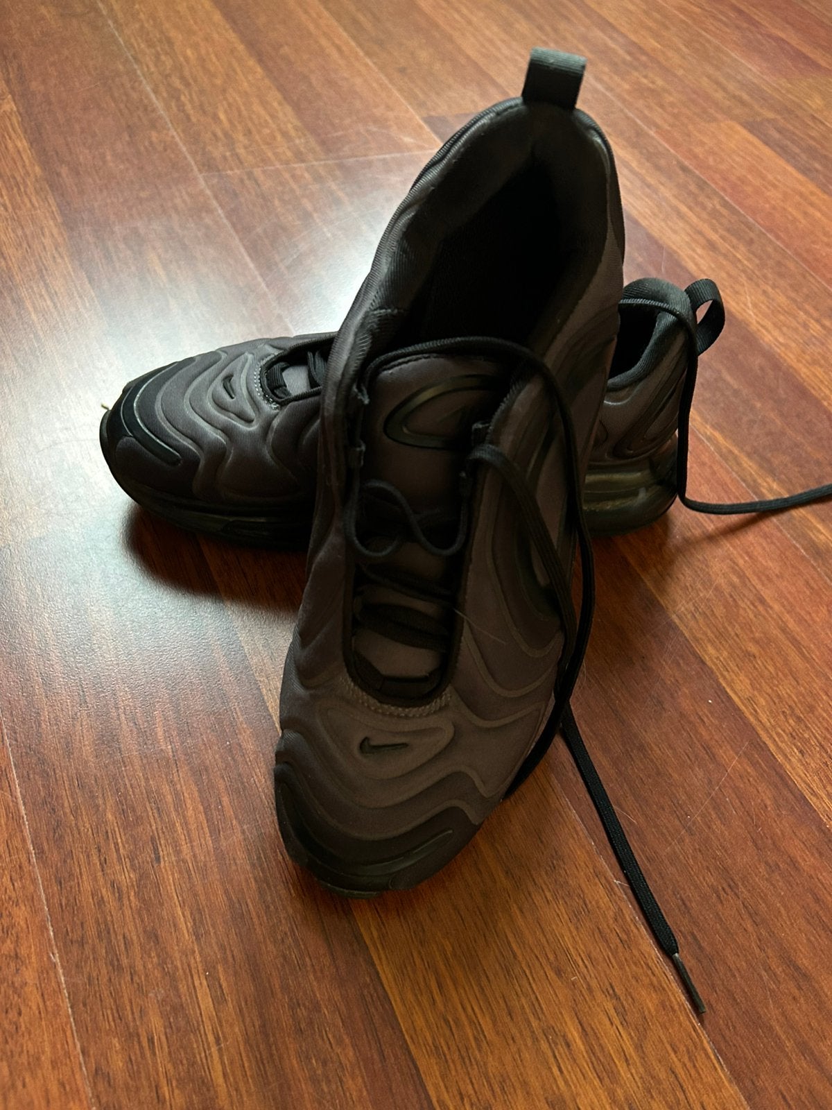 Nike air max 720, maat 40, Kleding | Heren, Schoenen, Zwart, Ophalen of Verzenden, Sneakers of Gympen, Zo goed als nieuw