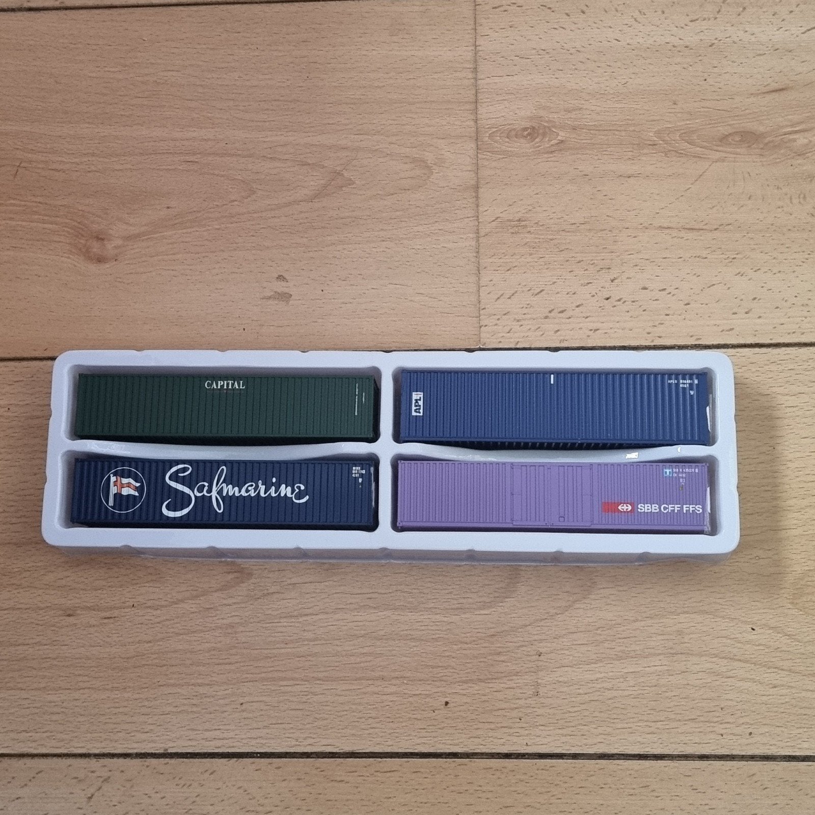 MÄRKLIN CONTAINER SET H0-1:87, Ophalen of Verzenden, Zo goed als nieuw, Overige typen, Märklin