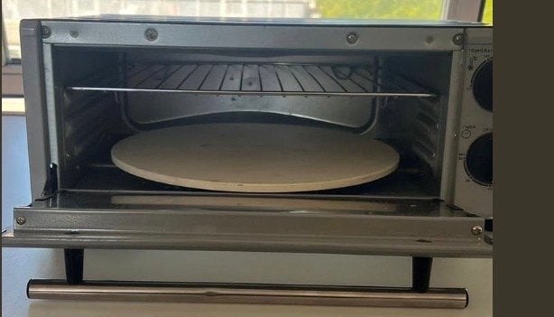 Compacte Pizzaoven met Steen - Zo goed als nieuw, Witgoed en Apparatuur, Ovens, Minder dan 45 cm, Overige merken, Pizzaoven, Ophalen of Verzenden