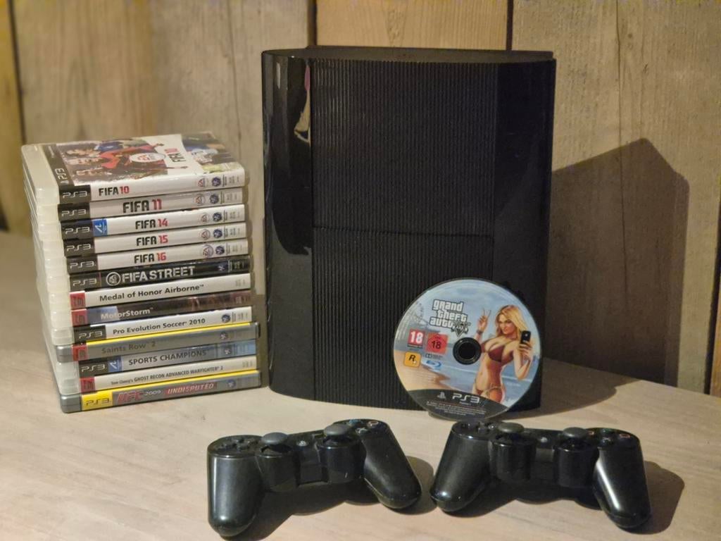 PlayStation 3 Super Slim 500GB met 2 controllers en 13 games, Spelcomputers en Games, Spelcomputers | Sony PlayStation 3, Ophalen of Verzenden